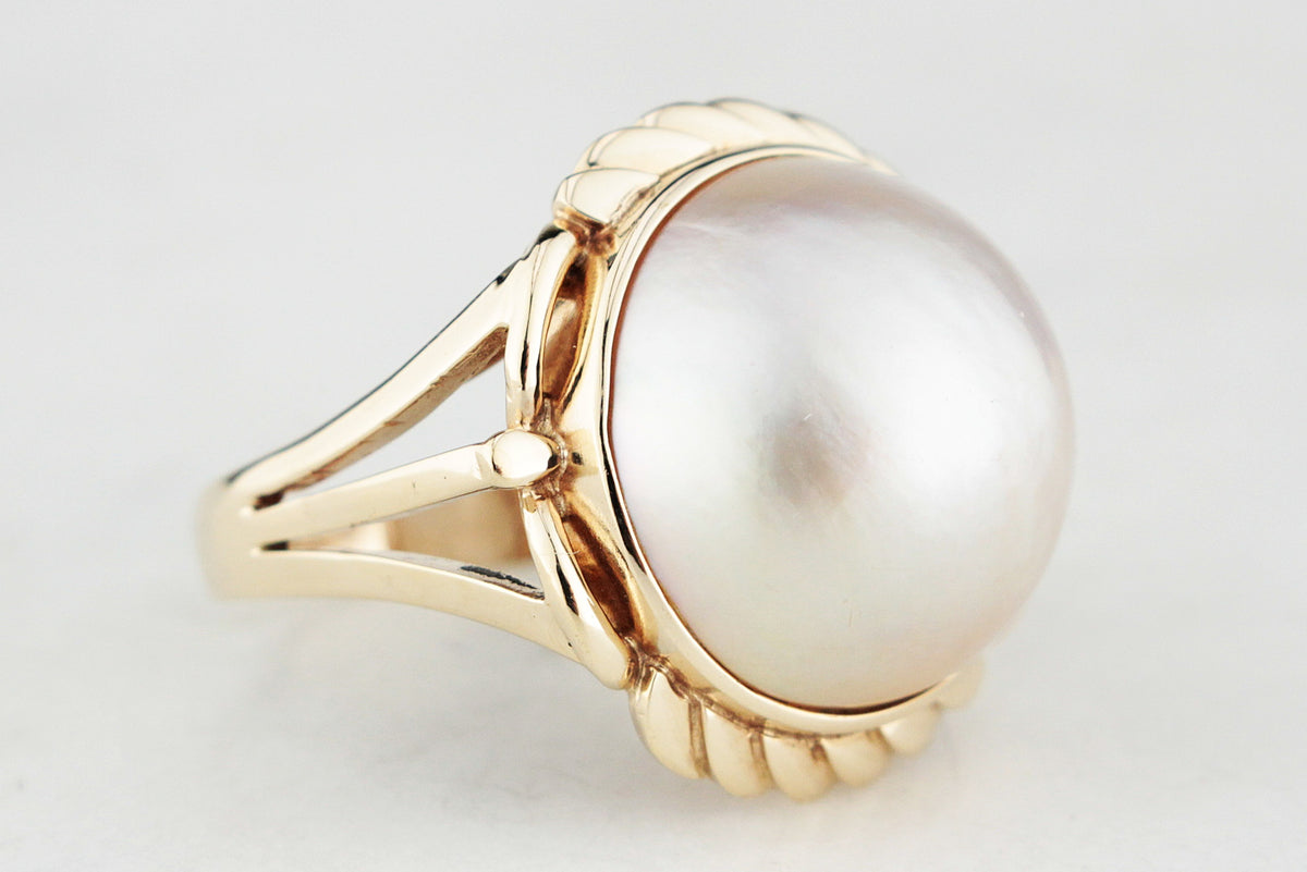 VINTAGE MABE PEARL STATEMENT RING 9ct GOLD