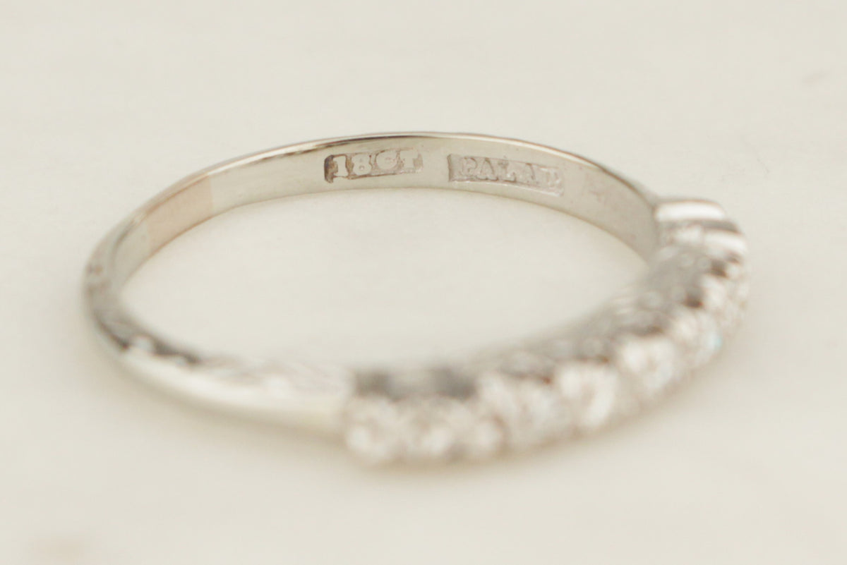 ANTIQUE ART DECO c1920 DIAMOND BAND 18ct WHITE GOLD &amp; PALLADIUM