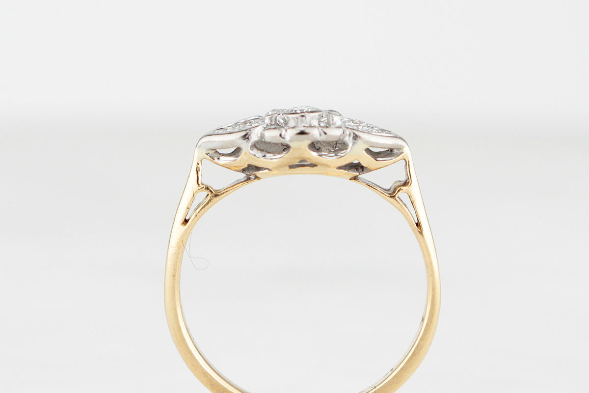 ART DECO DIAMOND RING 18ct GOLD &amp; PLATINUM