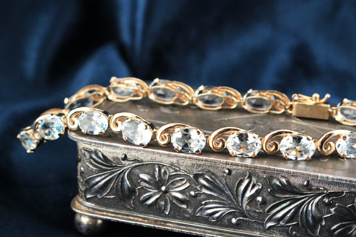 VINTAGE 8.50ct AQUAMARINE LINE BRACELET 10ct GOLD