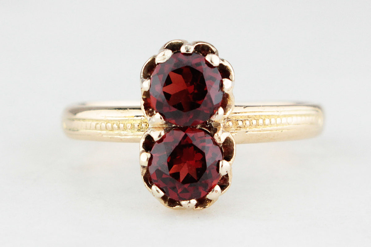 ANTIQUE EDWARDIAN c1915 GARNET ‘TOI ET MOI’ RING 14ct GOLD