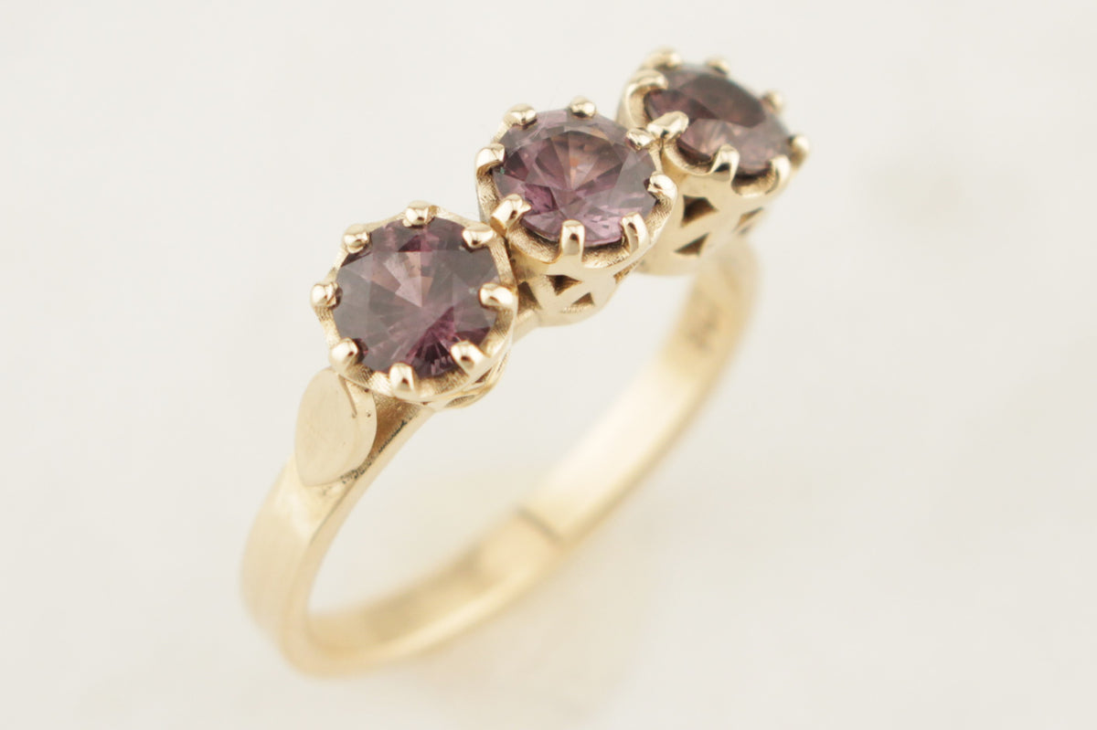 R&amp;V BESPOKE SAPPHIRE TRILOGY RING 9ct YELLOW GOLD