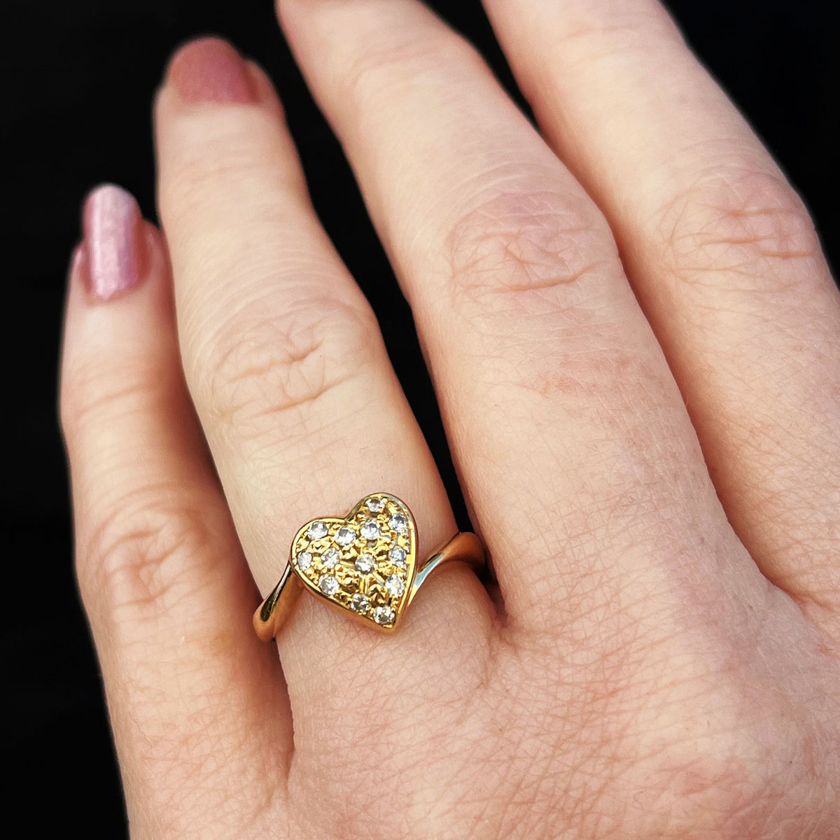 VINTAGE DIAMOND HEART RING 18ct YELLOW GOLD