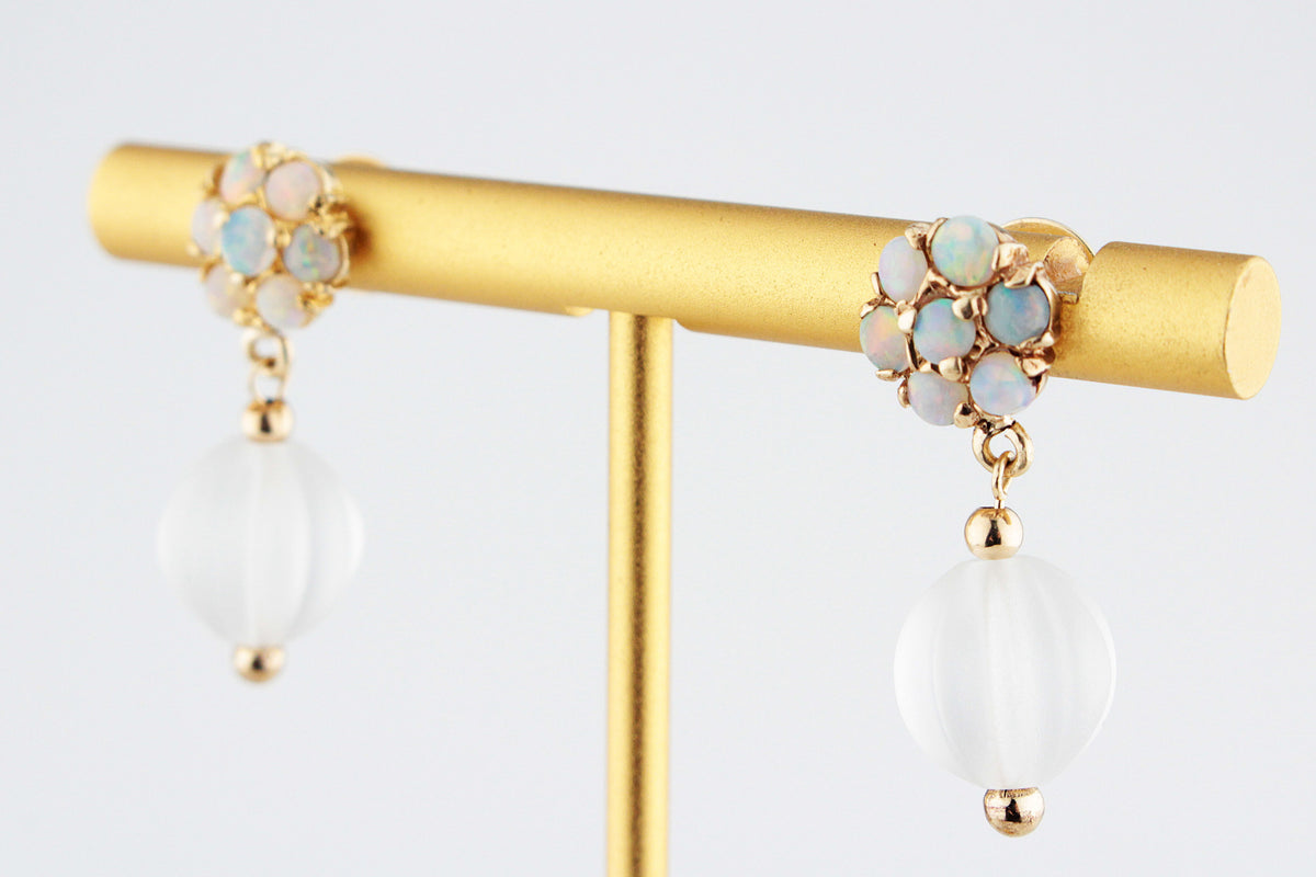 BESPOKE VINTAGE SOLID OPAL &amp; CARVED CAMPHOR GLASS EARRINGS 9ct GOLD