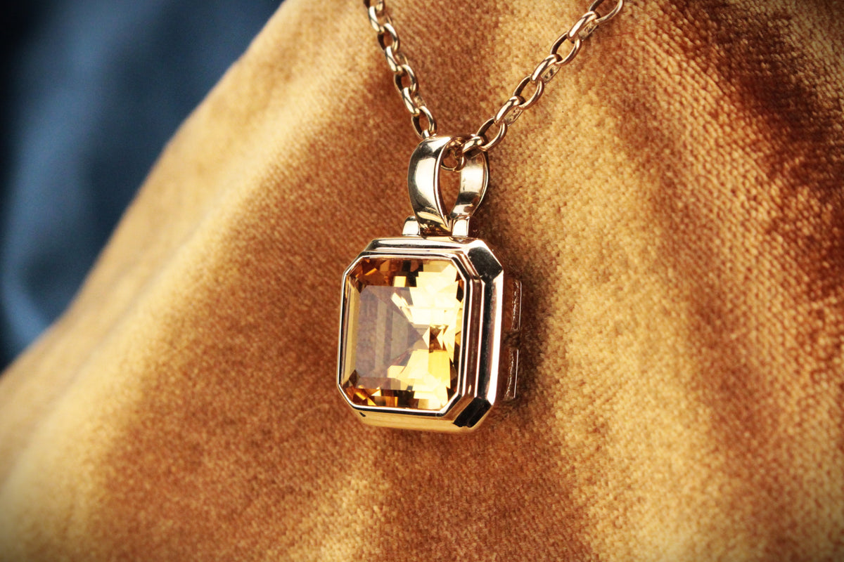 MODERN 12ct CITRINE ENHANCER PENDANT 9ct GOLD