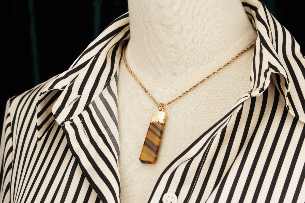 ANTIQUE EDWARDIAN c1900 15ct CHATOYANT TIGER’S EYE FOB PENDANT