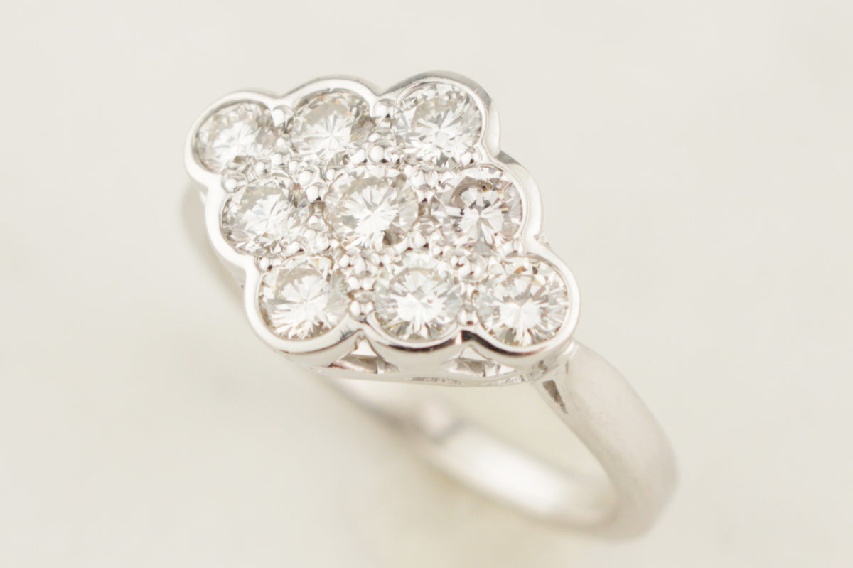VINTAGE ESTATE 1ct DIAMOND CLUSTER RING 18ct WHITE GOLD