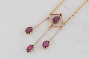 ANTIQUE EDWARDIAN c1910 GARNET DROP NECKLACE ON 9ct YELLOW GOLD