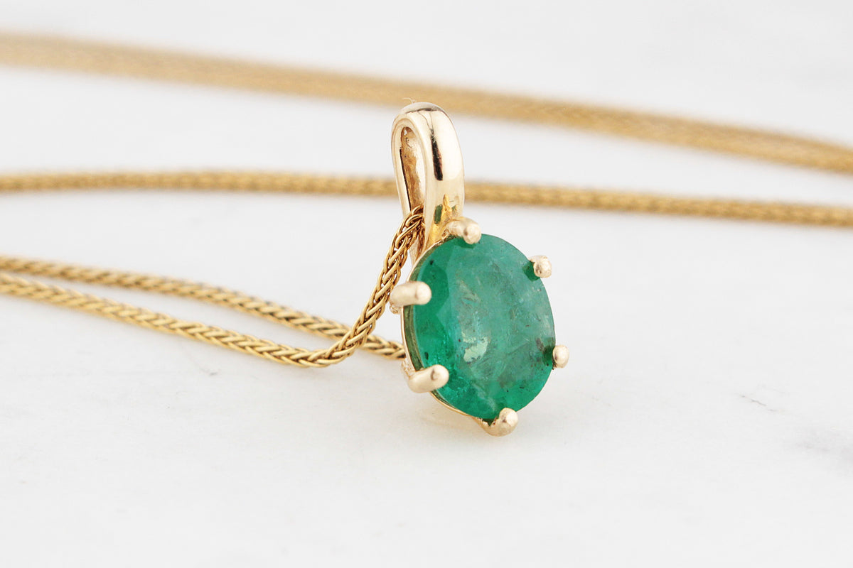 BESPOKE 2.20ct EMERALD PENDANT 10ct GOLD