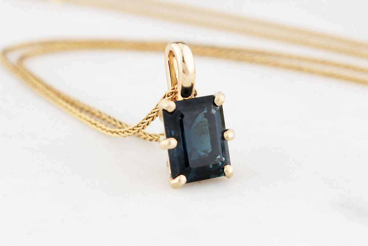 BESPOKE 2.50ct TOURMALINE PENDANT 10ct GOLD