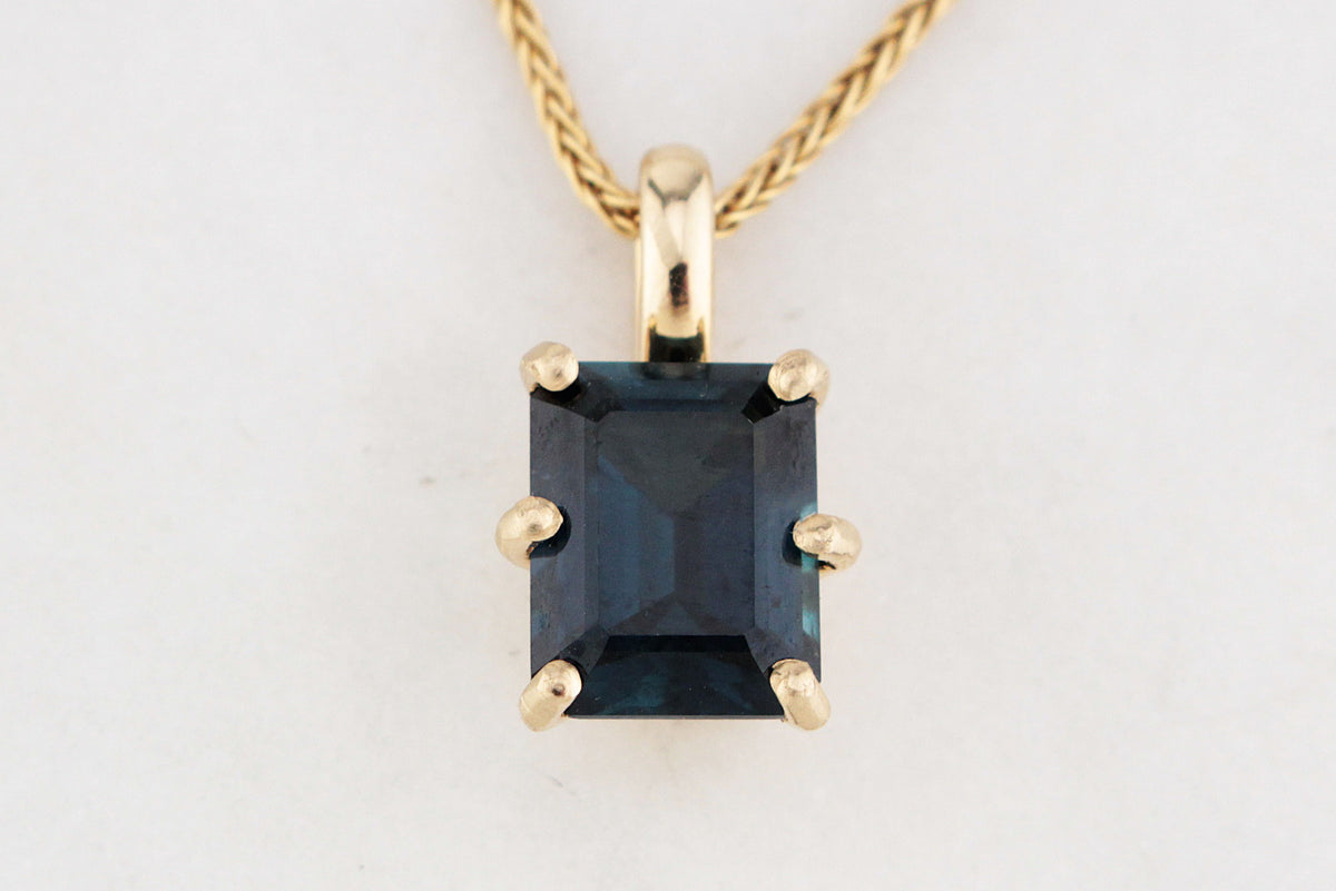 BESPOKE 2.50ct TOURMALINE PENDANT 10ct GOLD