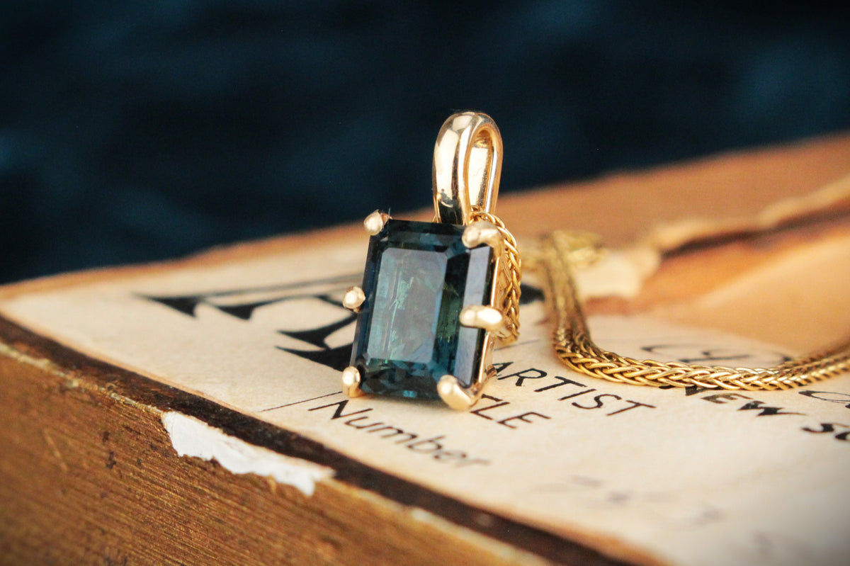 BESPOKE 2.50ct TOURMALINE PENDANT 10ct GOLD