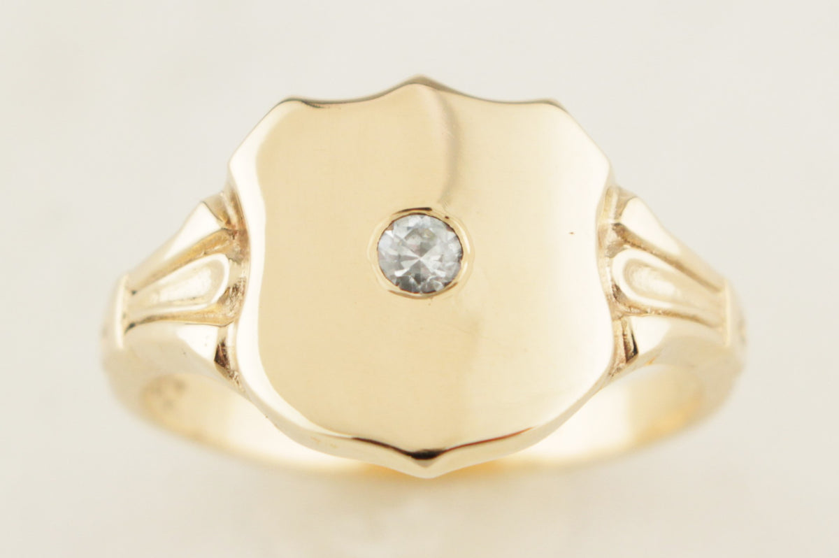 CUSTOM R&amp;V OEC DIAMOND SHIELD SIGNET RING 9ct GOLD
