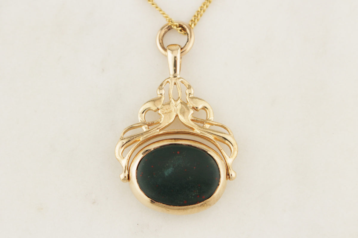 VINTAGE ANTIQUE STYLE BLOODSTONE &amp; CARNELIAN FOB SPINNER 9ct GOLD