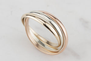 RETRO ESTATE RUSSIAN WEDDING BANDS ON 9ct MIXED GOLD