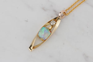 ANTIQUE c1920 DIAMOND & OPAL PENDANT ON 9ct YELLOW GOLD