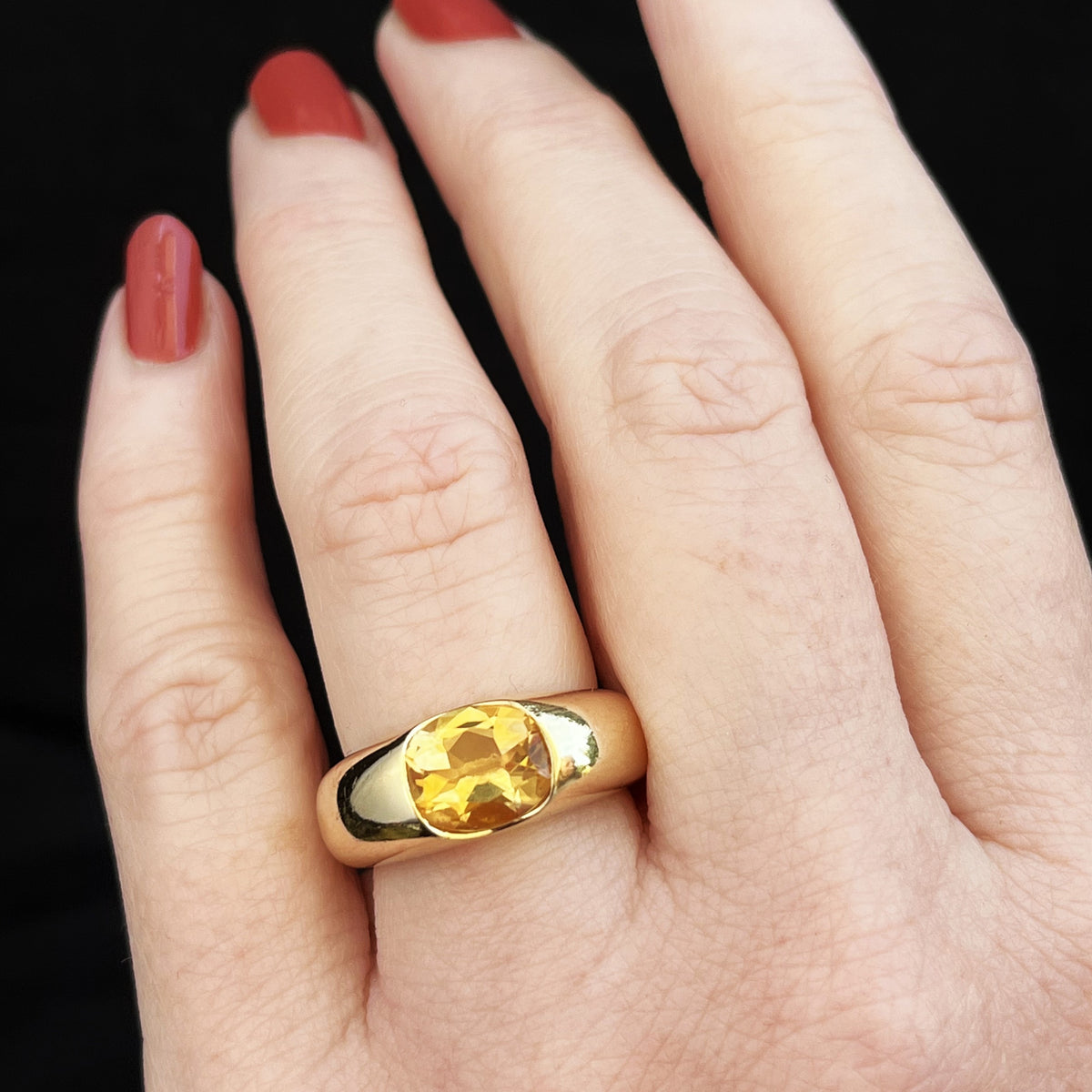 VINTAGE ITALIAN CITRINE DOME RING 18ct GOLD