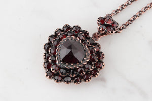 ANTIQUE EDWARDIAN c1910 BOHEMIAN GARNET HEART LOCKET PENDANT ON TOMBAC