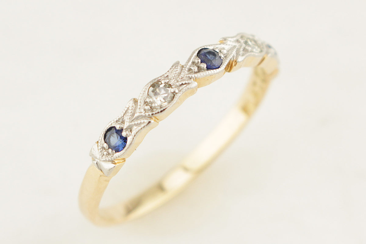 ANTIQUE ART DECO SAPPHIRE &amp; DIAMOND BAND 18ct GOLD &amp; PLATINUM