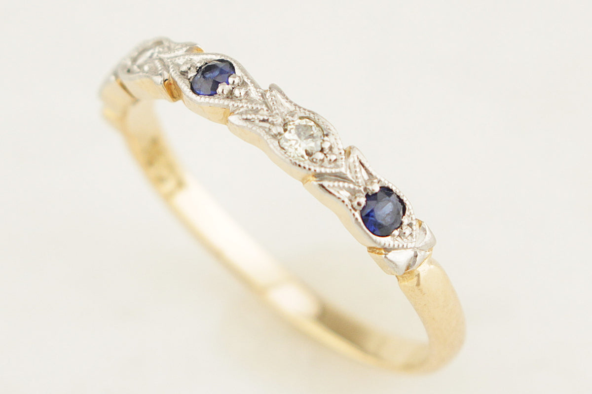 ANTIQUE ART DECO SAPPHIRE &amp; DIAMOND BAND 18ct GOLD &amp; PLATINUM