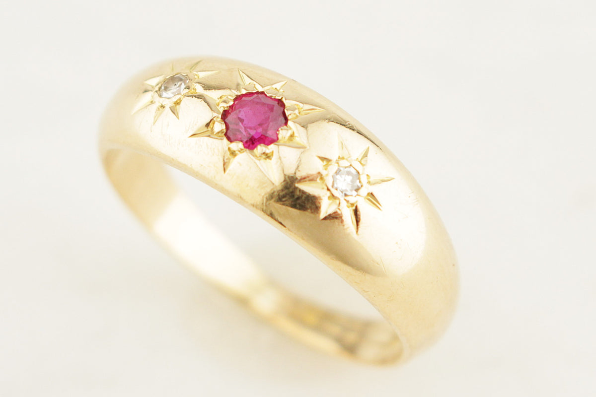 ANTIQUE EDWARDIAN c1910 RUBY & DIAMOND STARBURST RING 18ct GOLD