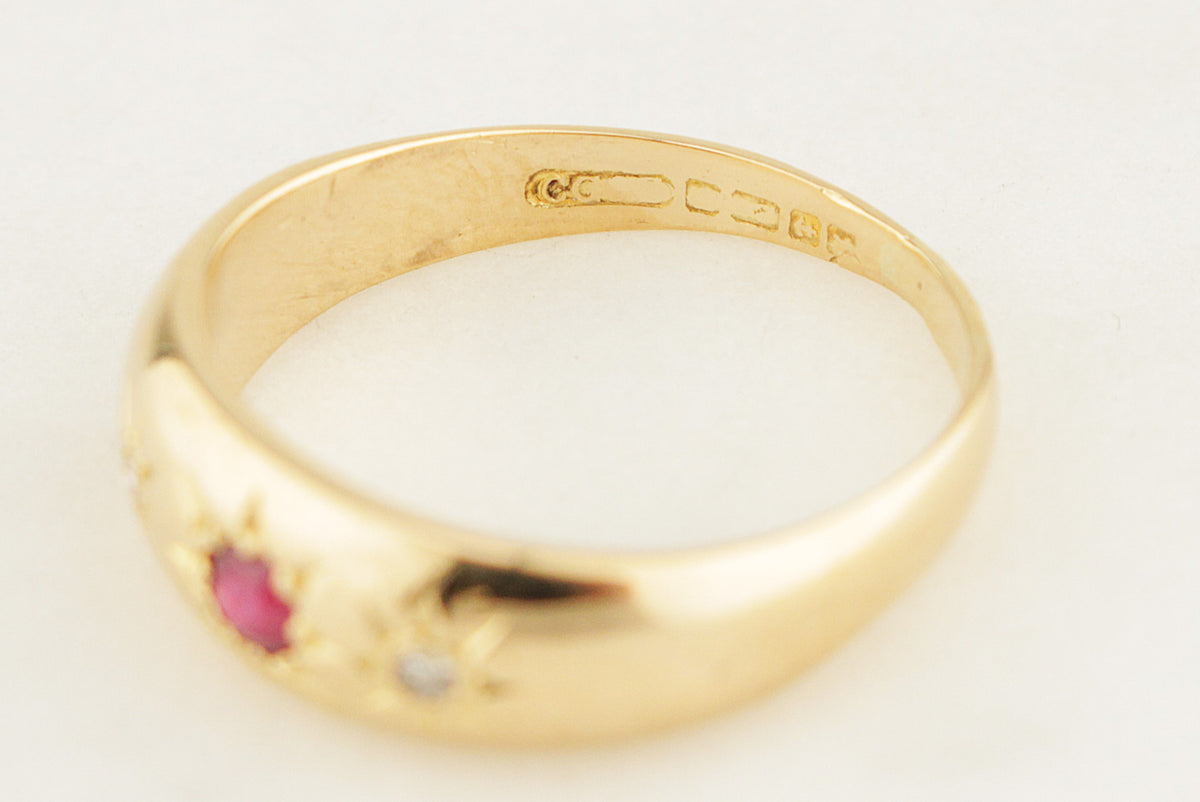 ANTIQUE EDWARDIAN c1910 RUBY & DIAMOND STARBURST RING 18ct GOLD