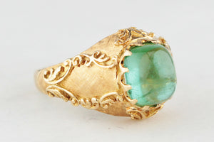 VINTAGE 18ct YELLOW GOLD CABOCHON EMERALD RING