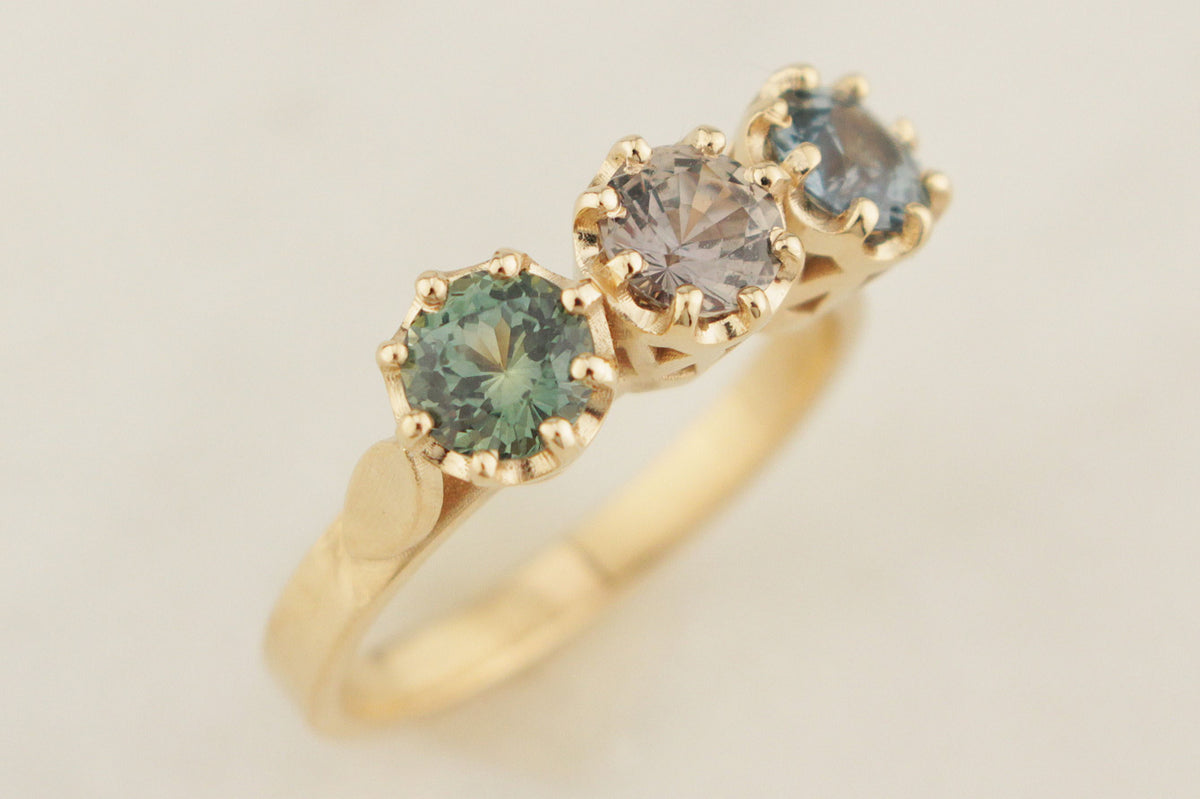 R&amp;V BESPOKE SAPPHIRE TRILOGY RING 9ct YELLOW GOLD