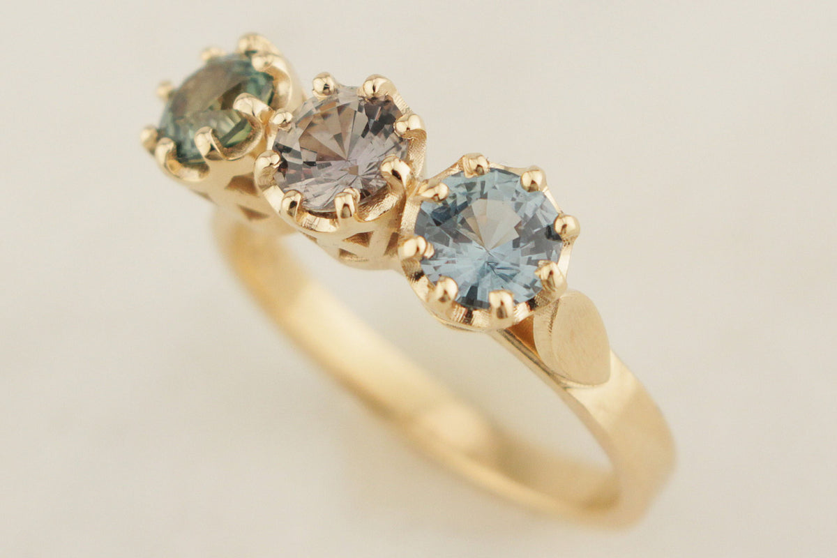 R&amp;V BESPOKE SAPPHIRE TRILOGY RING 9ct YELLOW GOLD