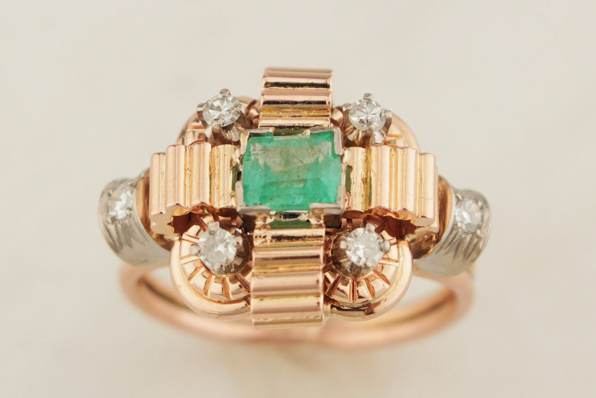 VINTAGE c1940 EMERALD &amp; DIAMOND RING 18ct GOLD