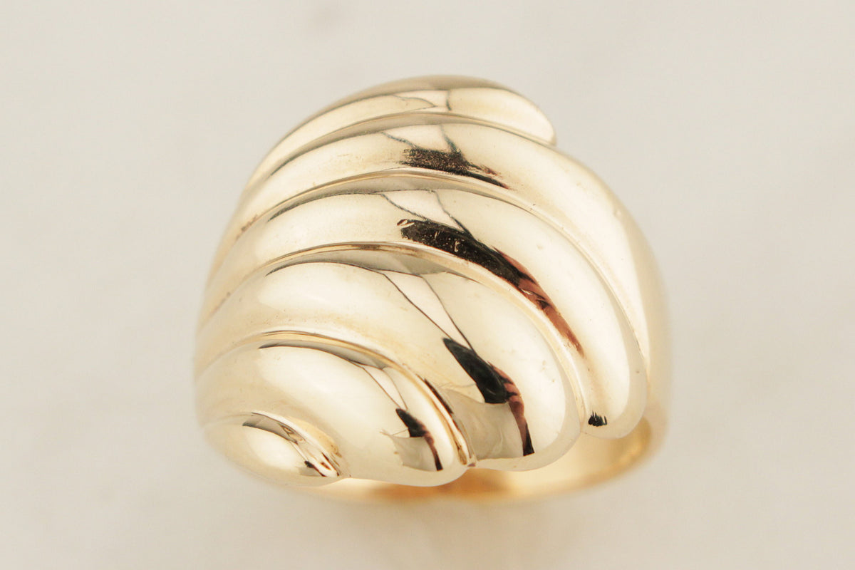 RETRO ESTATE FAN SHAPED RING 9ct GOLD
