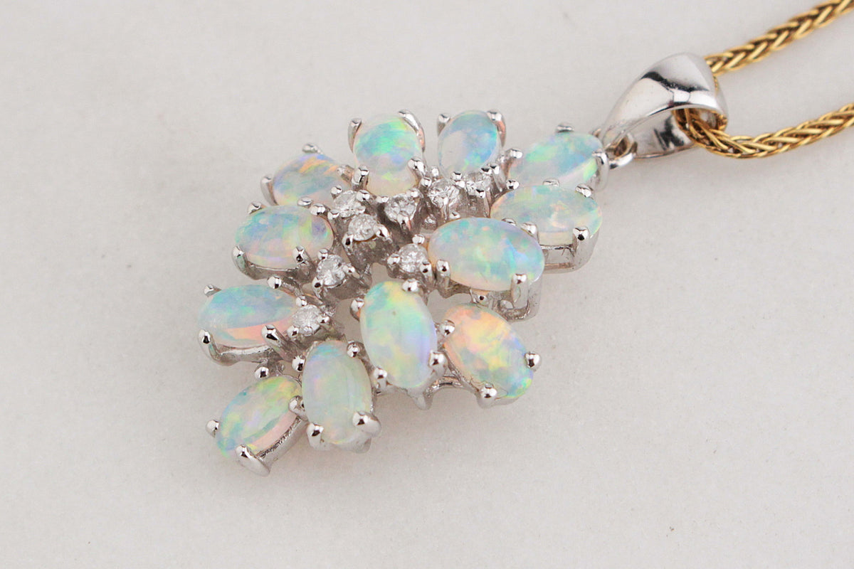 RETRO OPAL &amp; DIAMOND PENDANT 18ct GOLD