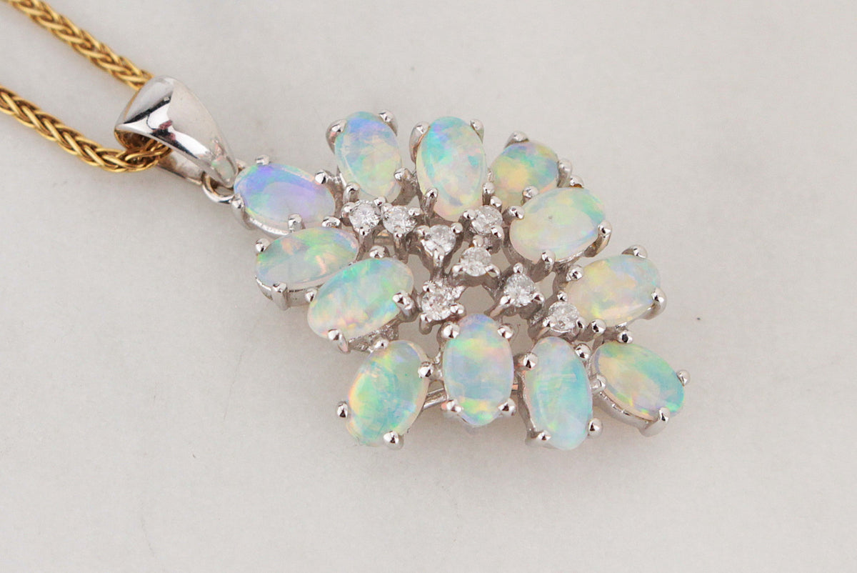 RETRO OPAL &amp; DIAMOND PENDANT 18ct GOLD