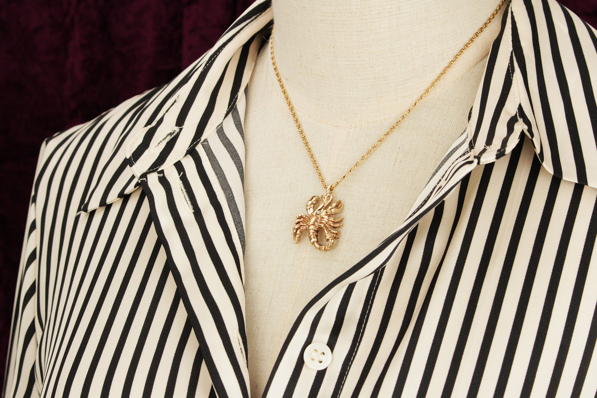 RETRO ESTATE DIAMOND LOBSTER PENDANT 9ct GOLD