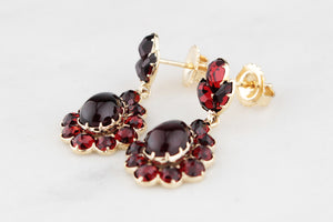 VINTAGE GARNET DROP EARRINGS 9ct GOLD
