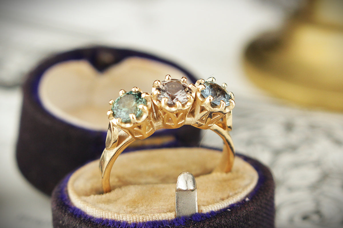 R&amp;V BESPOKE SAPPHIRE TRILOGY RING 9ct YELLOW GOLD