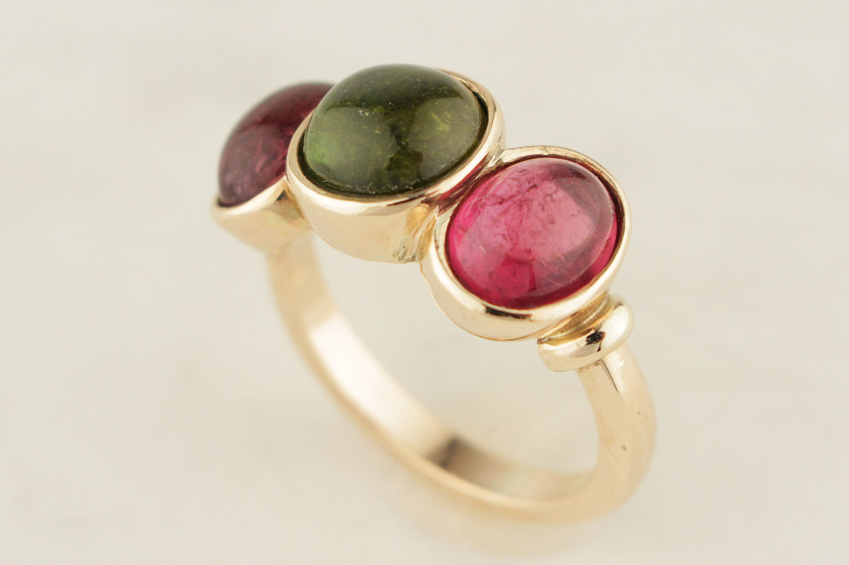 CONTEMPORARY PINK &amp; GREEN TOURMALINE RING 9ct GOLD