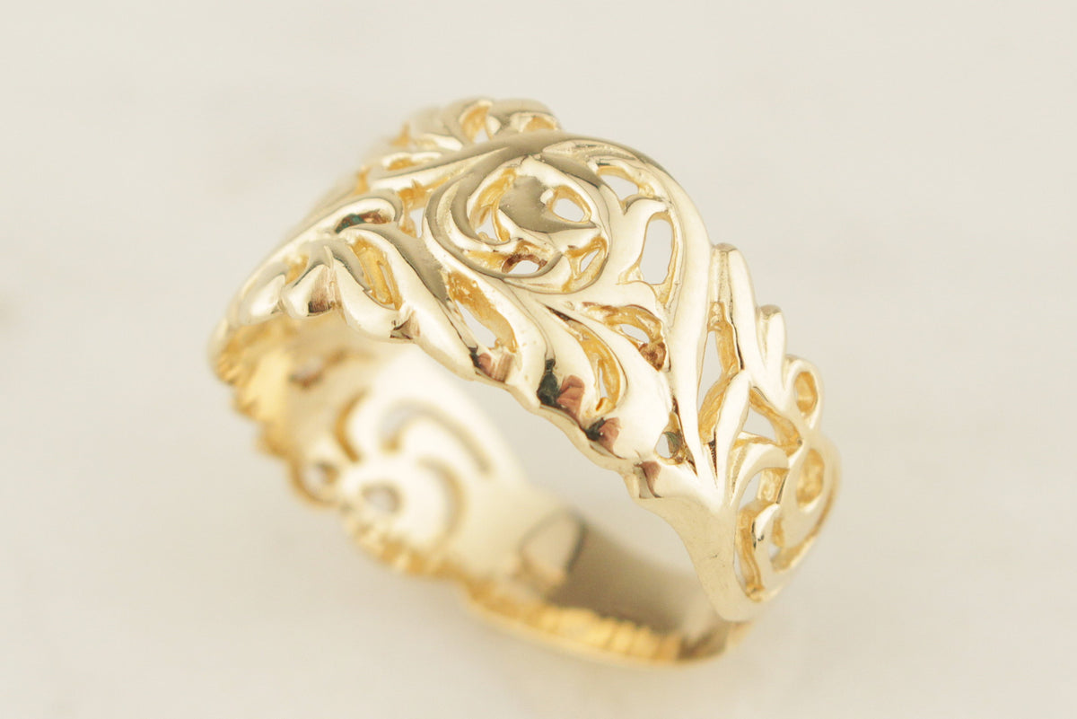 RETRO ESTATE FILIGREE RING 9ct GOLD