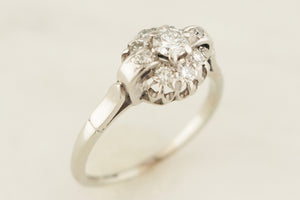 VINTAGE c1930 DIAMOND CLUSTER RING 18ct WHITE GOLD & PLATINUM