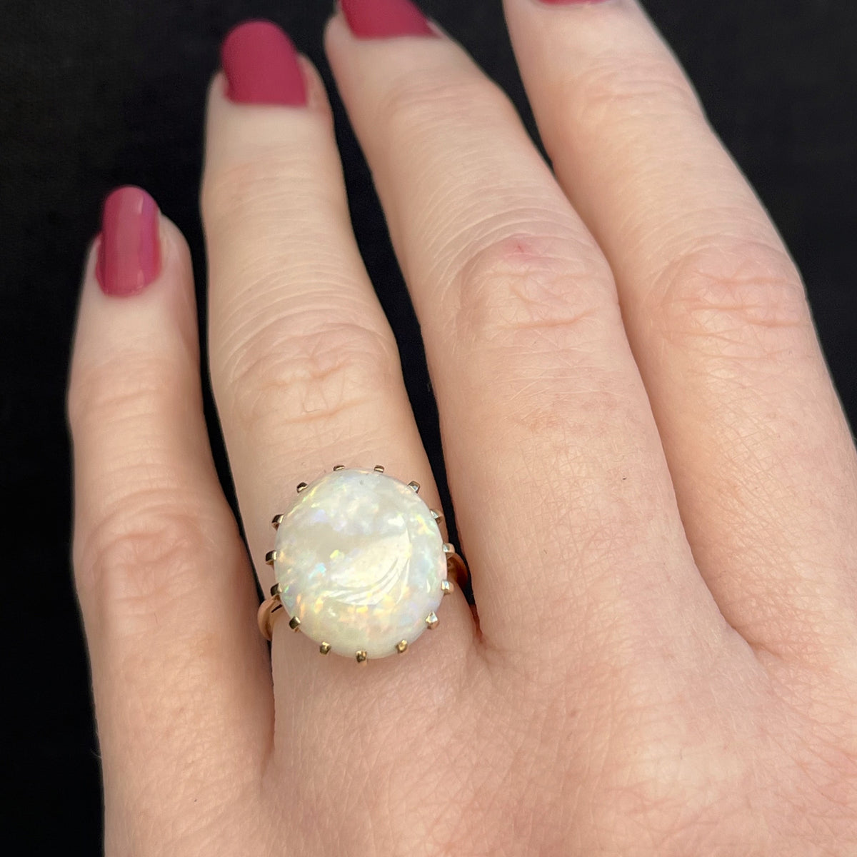 VINTAGE MID-CENTURY OPAL RING 9ct GOLD