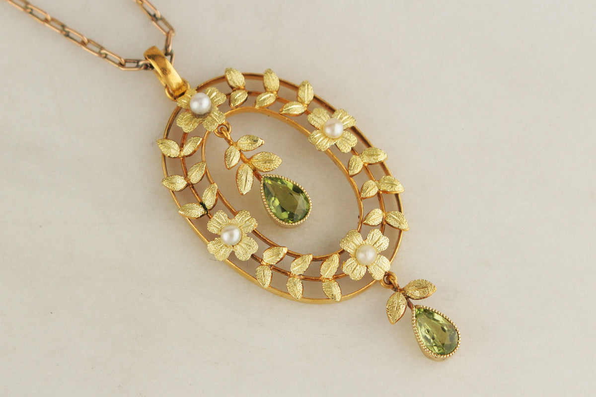 ANTIQUE EDWARDIAN c1900 PERIDOT & SEED PEARL PENDANT 15ct GOLD