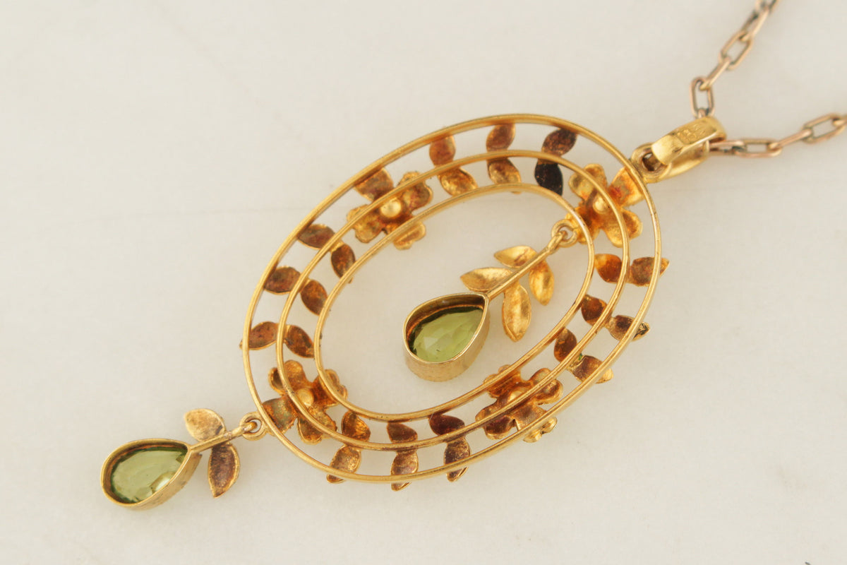 ANTIQUE EDWARDIAN c1900 PERIDOT & SEED PEARL PENDANT 15ct GOLD