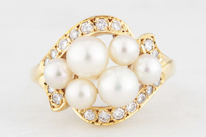CONTEMPORARY DIAMOND & PEARL RING 18ct GOLD