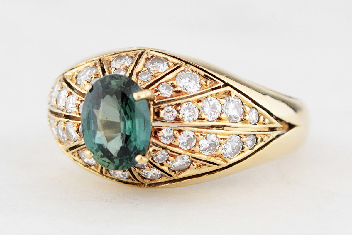 RETRO SAPPHIRE &amp; DIAMOND RING 18ct GOLD