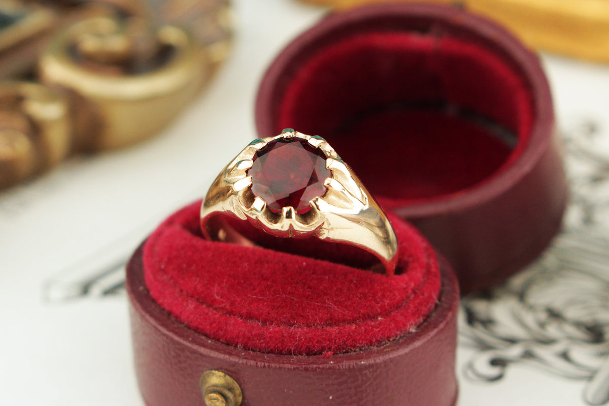 ANTIQUE EDWARDAIN c1910 1.7ct GARNET RING 9ct GOLD