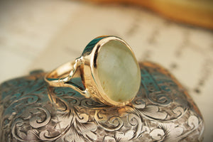 ANTIQUE EDWARDIAN c1900 CHRYSOBERYL CAT’S EYE RING 9ct GOLD