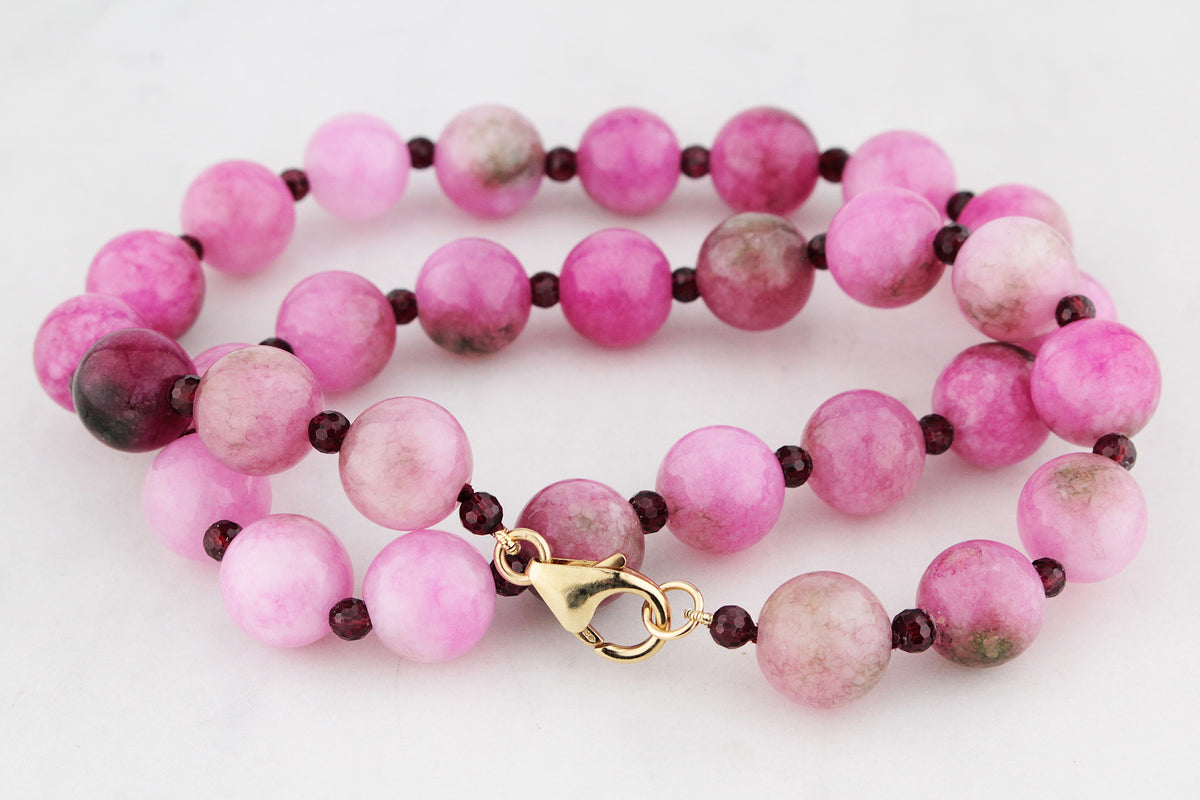 BESPOKE NATURAL MALAY JADE &amp; GARNET NECKLACE 9ct GOLD