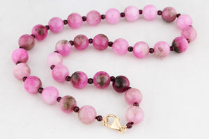 BESPOKE NATURAL MALAY JADE & GARNET NECKLACE 9ct GOLD