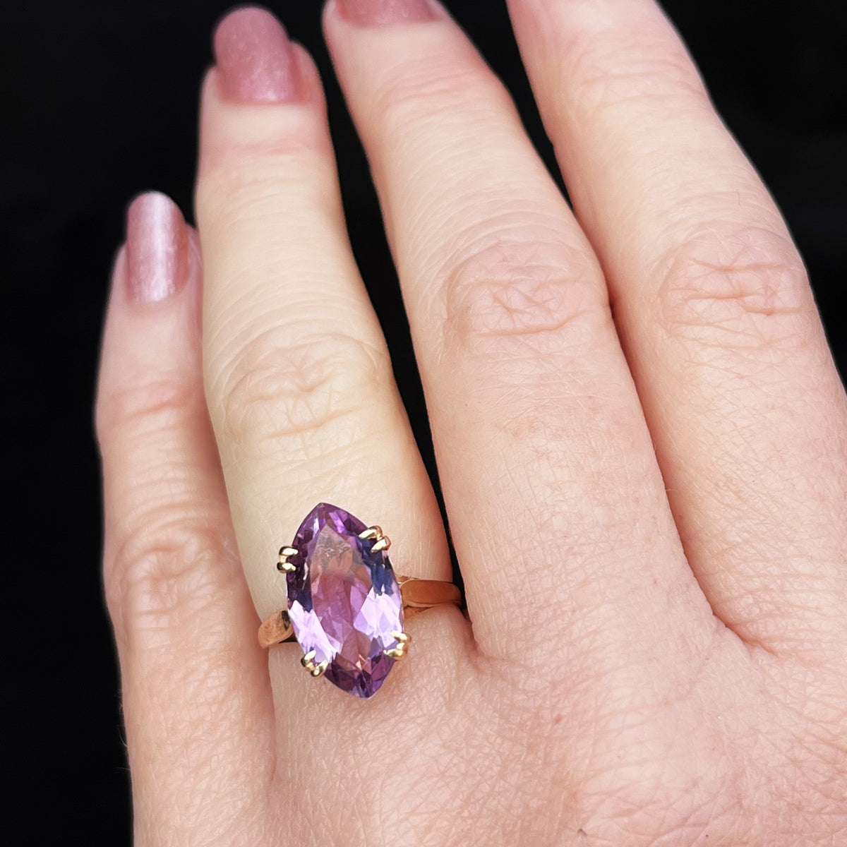 VINTAGE c1970 AMETHYST COCKTAIL RING 9ct GOLD