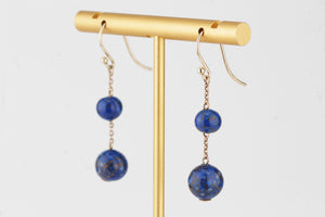 VINTAGE BLUE/COPPER GLASS EARRINGS ON 9ct YELLOW GOLD